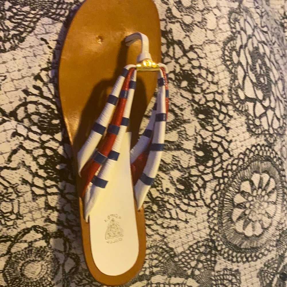 Women’s Gucci sandals